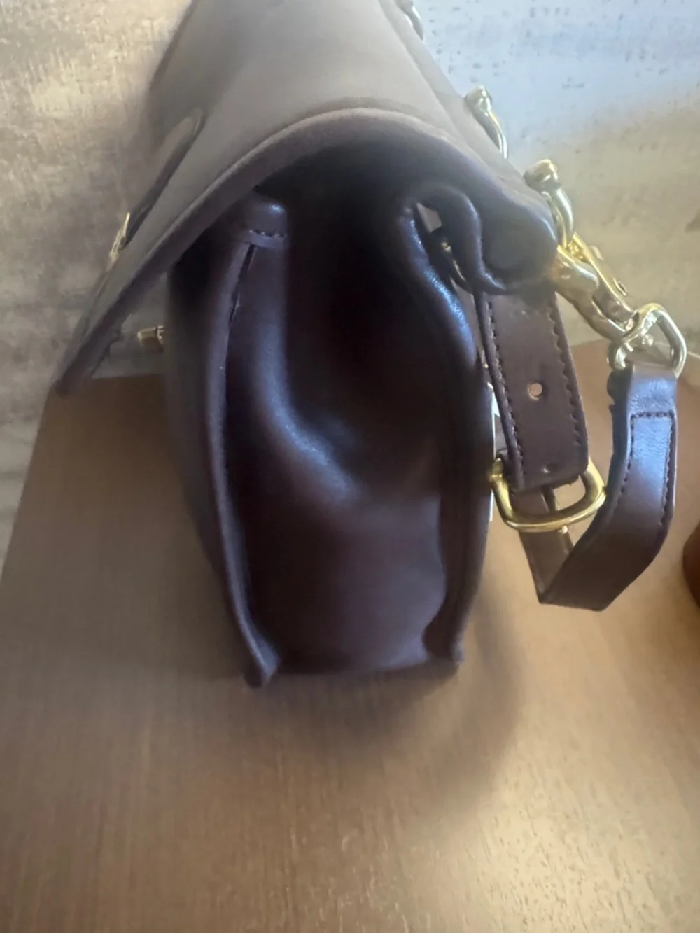 Classic Coach Willis Bag (Style #9927) Vintage - Make that Offer! It Still New! - Picture 5 of 14